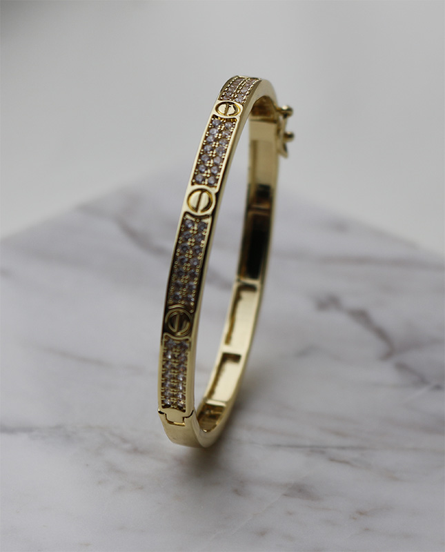 Pulseira Bracelete MB Semijoias Dourado com Zircônias na cor Cristal