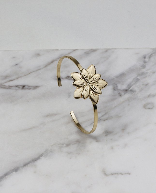 Bracelete MB Semijoia Flor Dourado